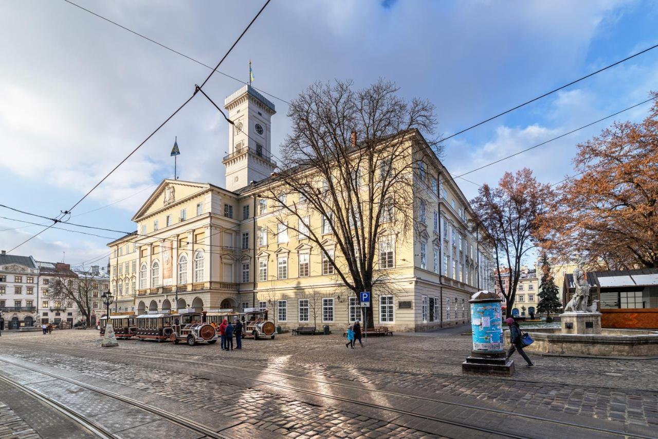 Rynok Square City Center Two Bedroom Apartment! Lviv Eksteriør bilde